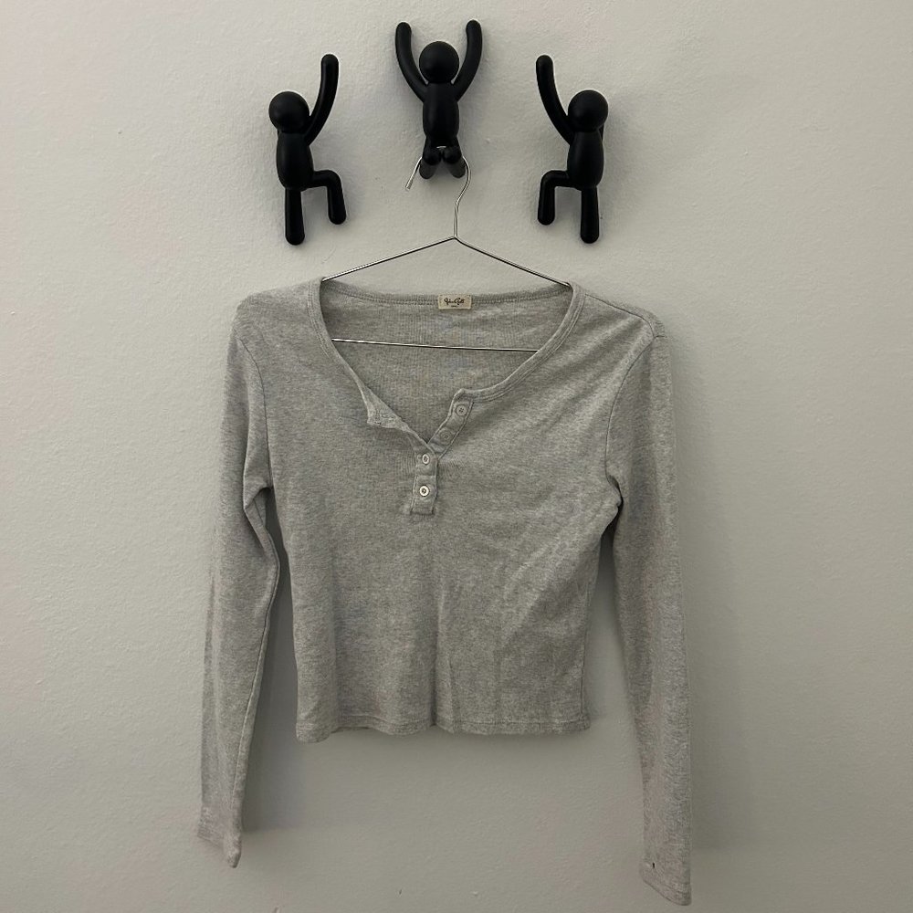 John Galt/ Brandy Melville cropped fleece shirt